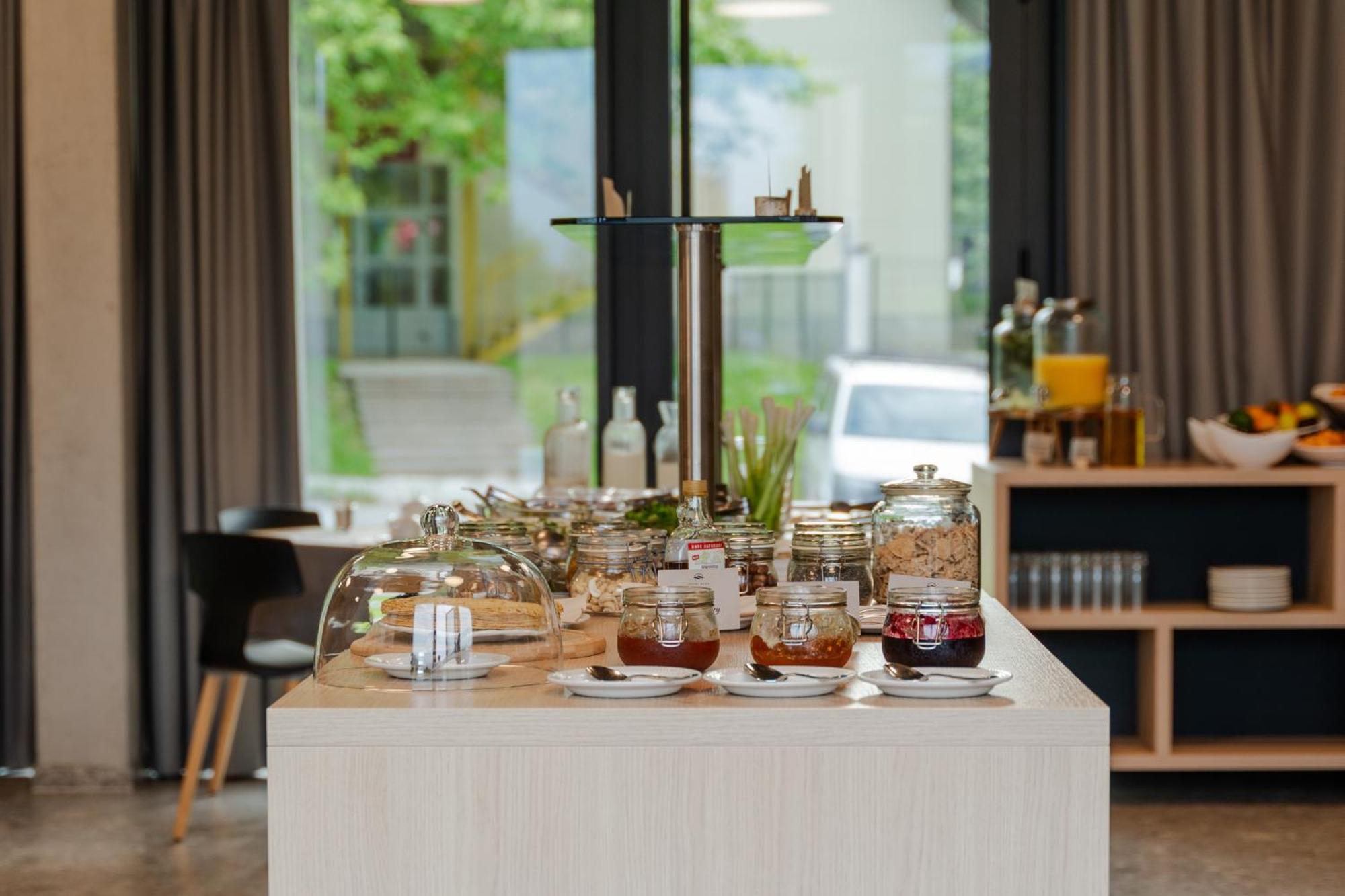 Hotel Soca Бовец Экстерьер фото